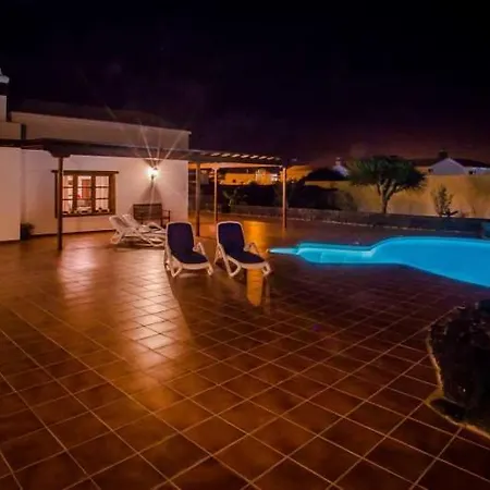 Apartament Sleeps 6 Pool Wifi El Islote