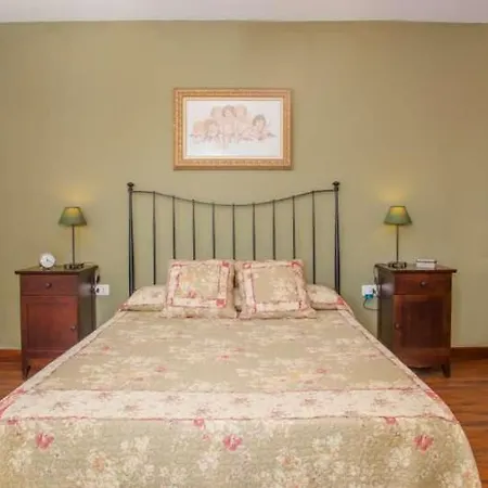 Sleeps 6 Pool Wifi Apartament *